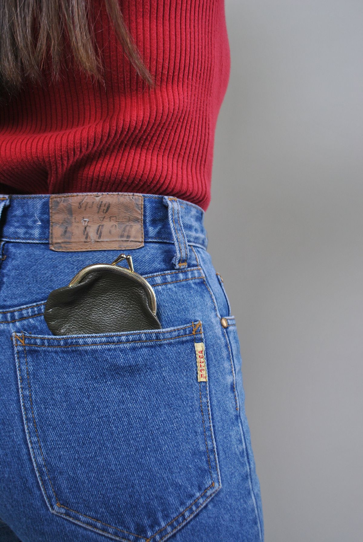 What Is a Coin Purse Used For? 5 Practical Uses Beyond Coins