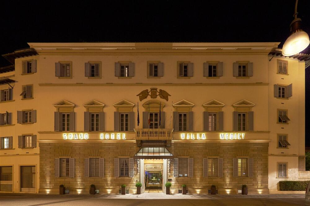 Sina Villa Medici